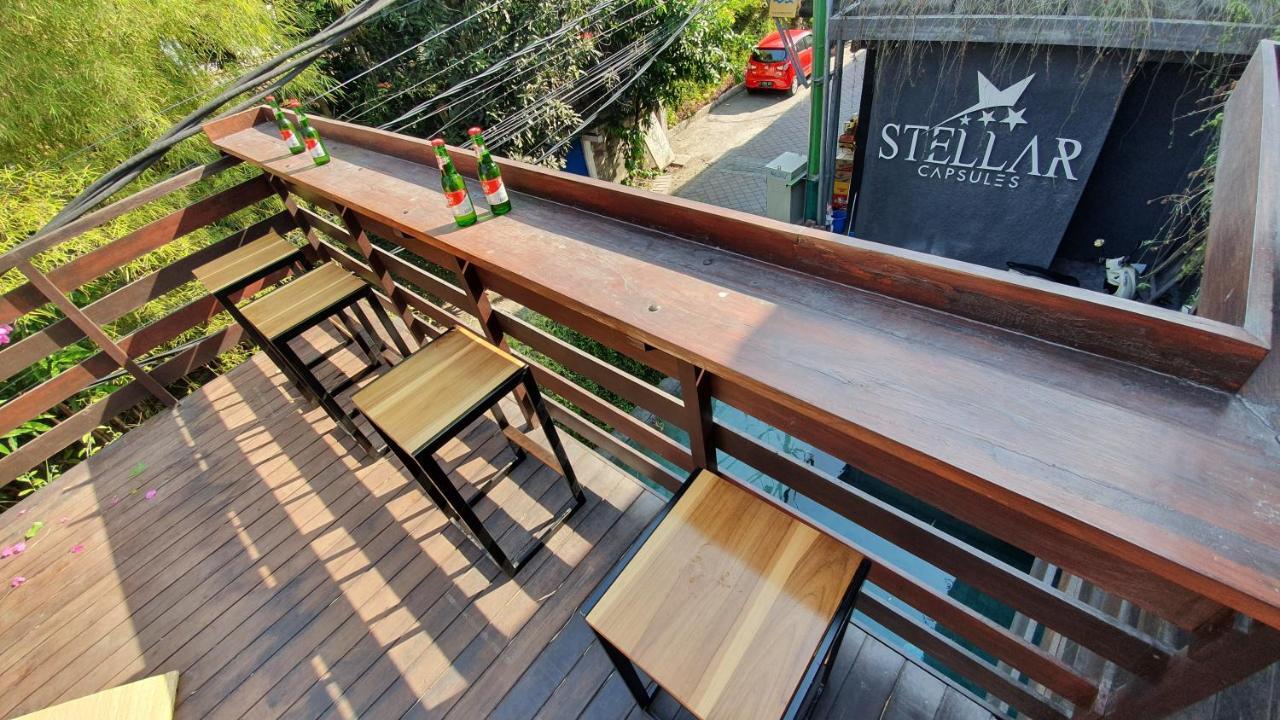 Хостел Stellar Capsules Семиньяк Экстерьер фото Stellar Capsules